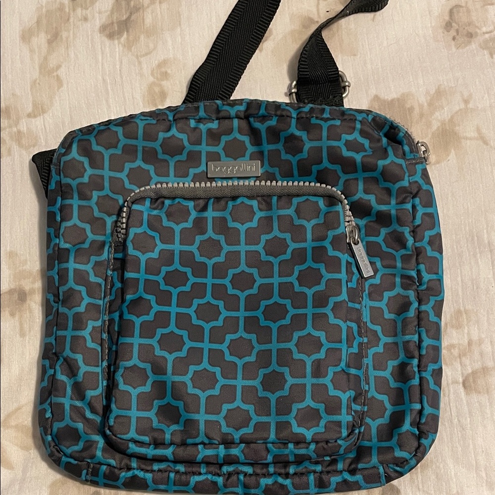 Baggallini Black and Teal Patterned Messenger Bag